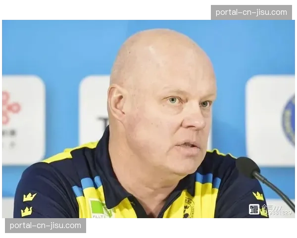 卡尔松宣布赛季后退役，将转型从事青少年教练工作
