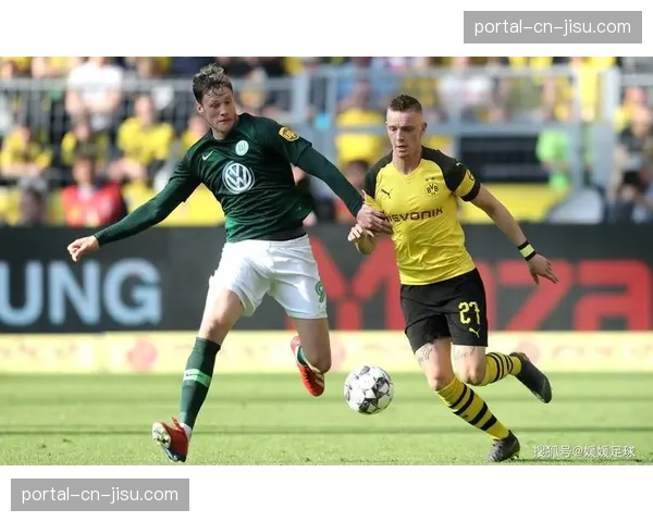 从落后到反超:详细记录法兰克福对阵门兴格拉德巴赫的逆转过程 从落后到反超:详细记录法兰克福对阵门兴格拉德巴赫的逆转过程